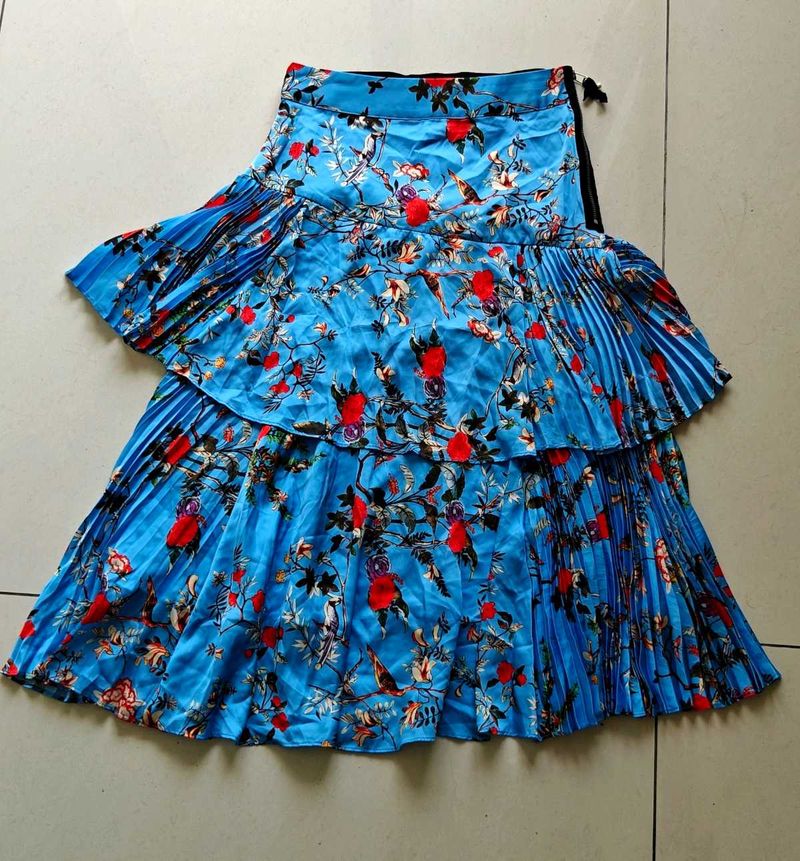 Branded blue floral skirt