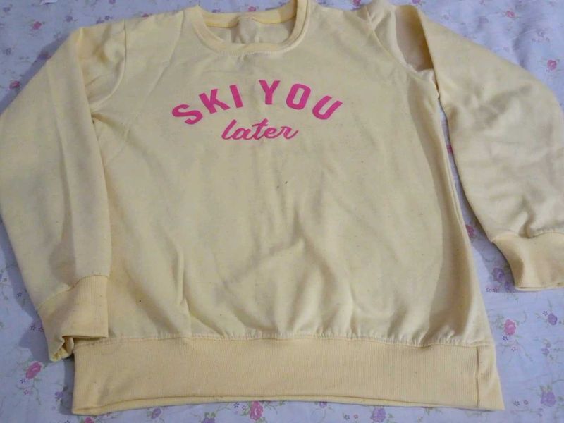 Title: Cute Yellow “SKY” Kids Sweatshirt 💛
