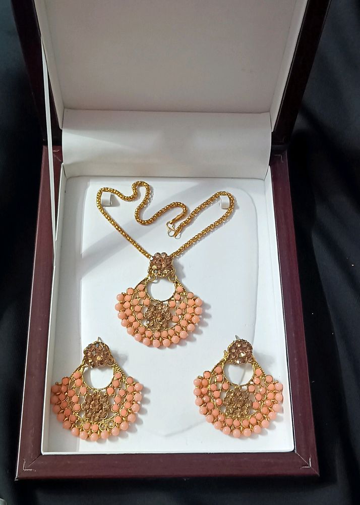 Beautiful Peach Necklace Set With Big Matching Earrings || Grab Now
