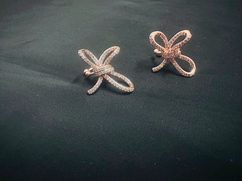 Sparkling Dragonfly Stud Earrings