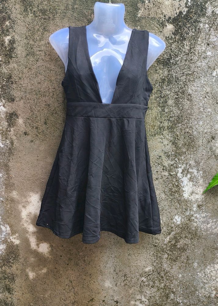 9Q. BLACK SEXY MINI FROCK