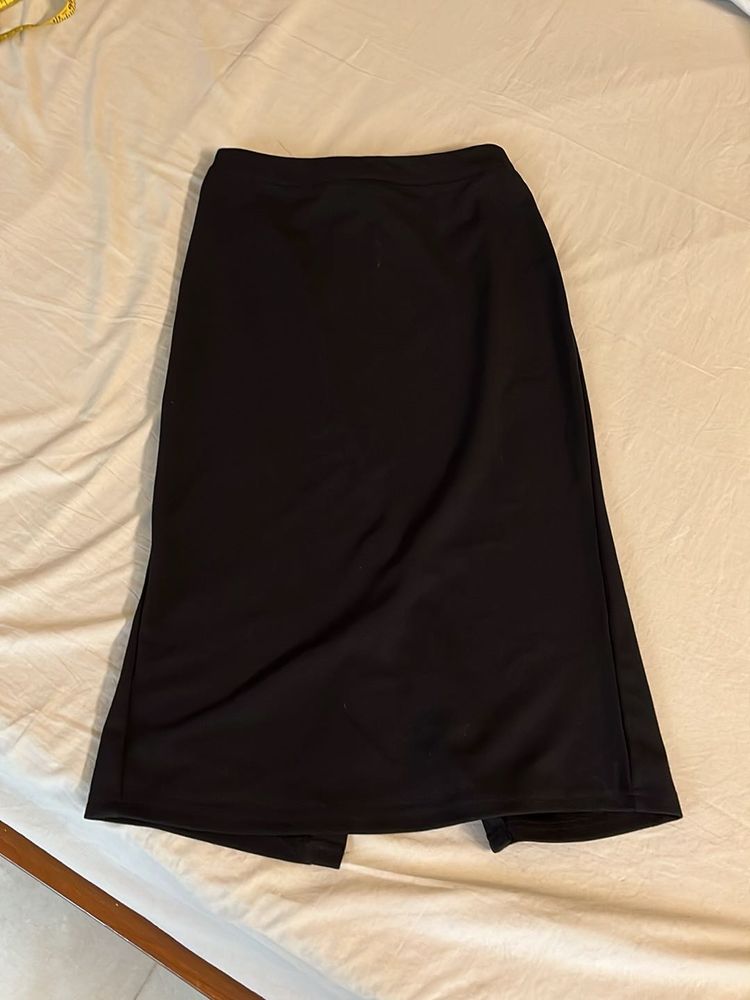 AND Formal Skirt w Back Slit