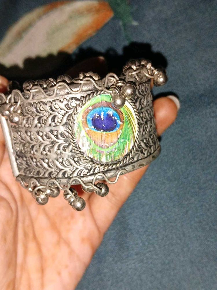 Unique Peacock Feather Bangle