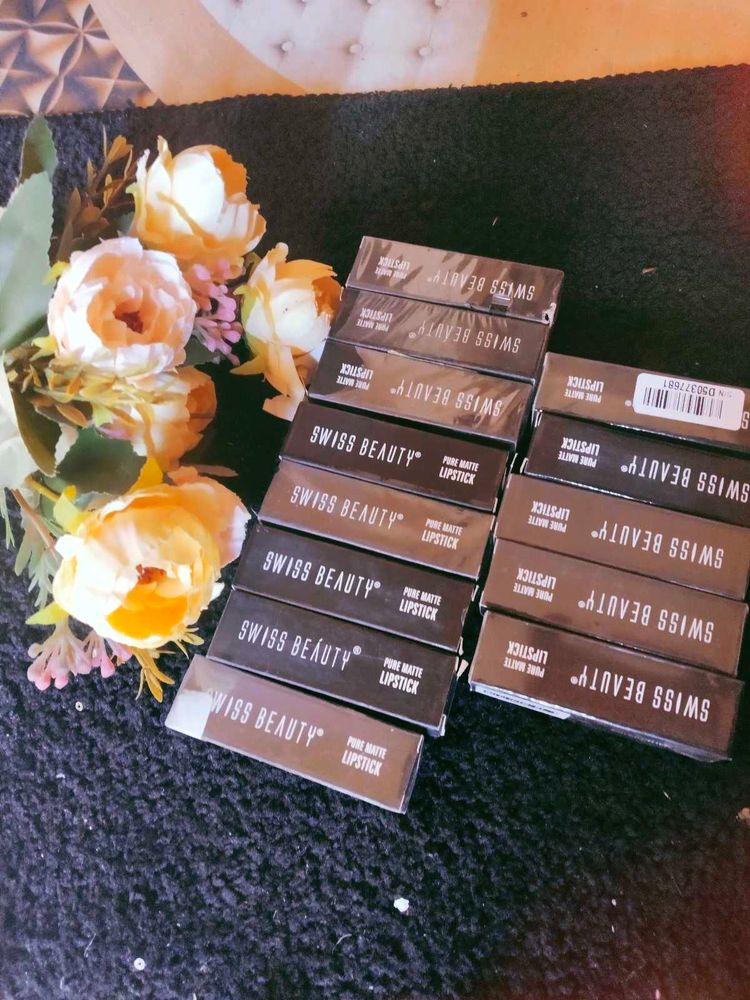 Swiss Beauty Pure Matte Lipstick pack of 1