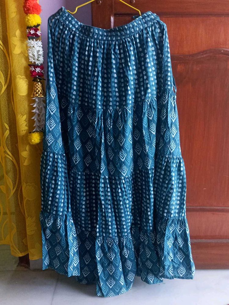 Long cotton skirt