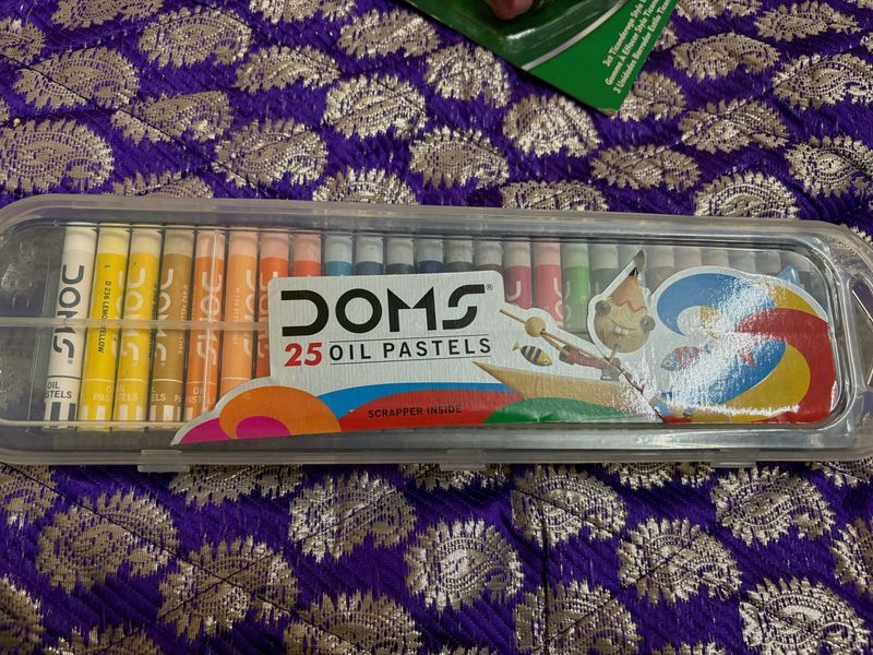 DOMS Oil Pastels - 25 Colors