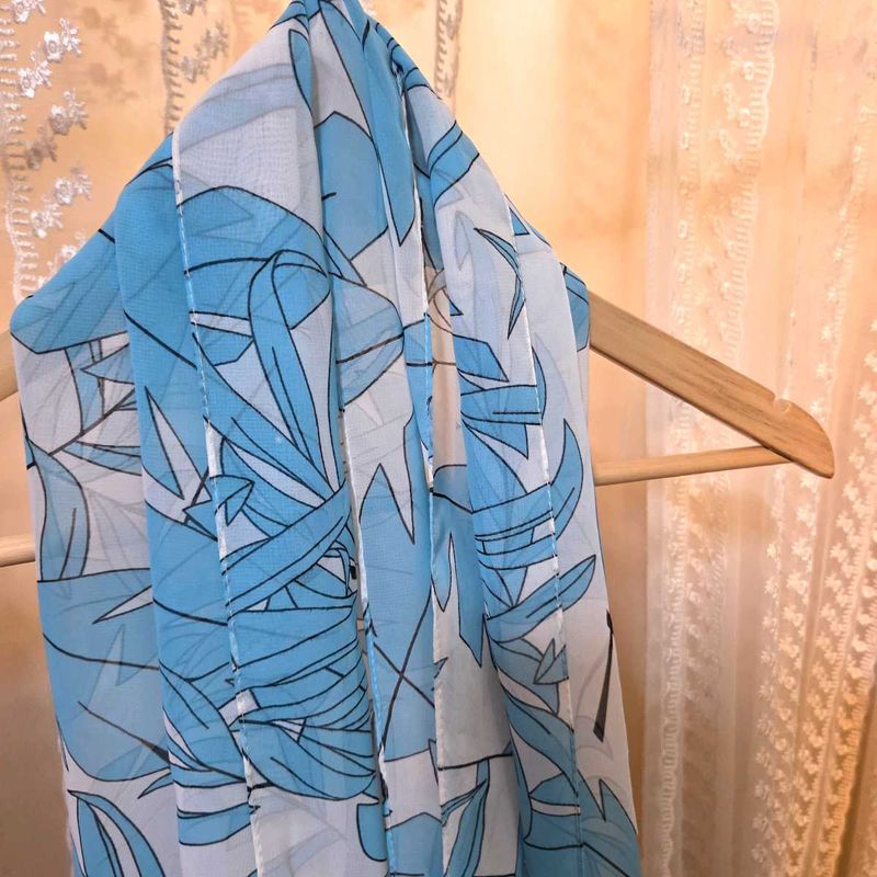 Blue Leaf Print Scarf
