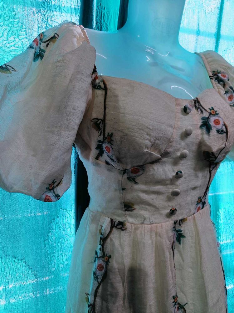 Vintage Floral Elegance 🌸