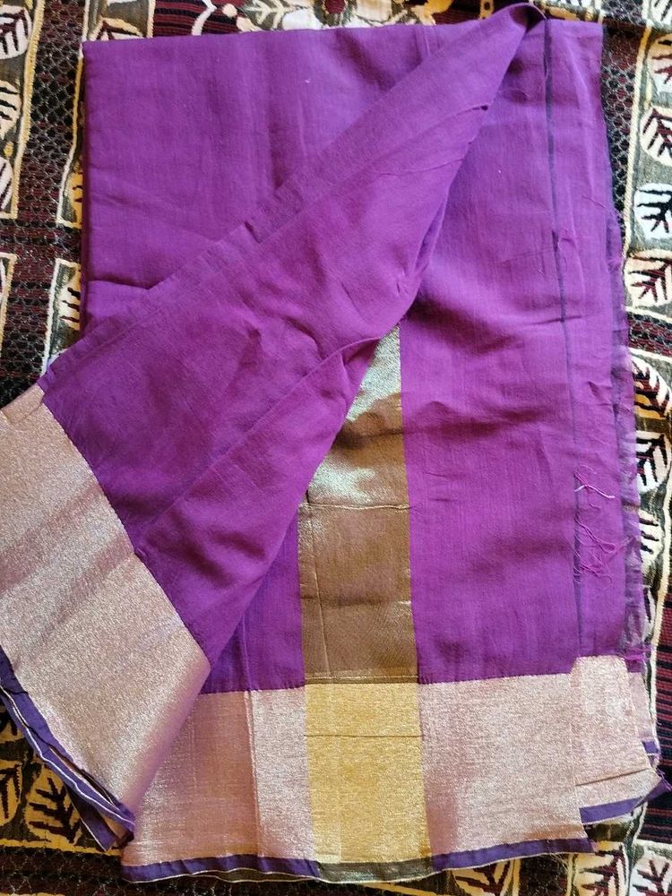 Cotton Saree with Golden Border