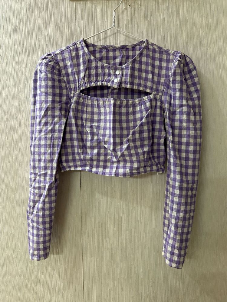 Gingham Cut-Out Cropped Top
