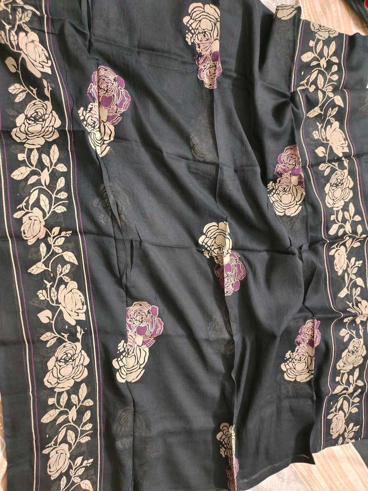 Elegant Black Floral Dupatta