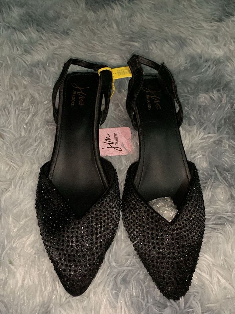 Sparkling Black Heeled Flats