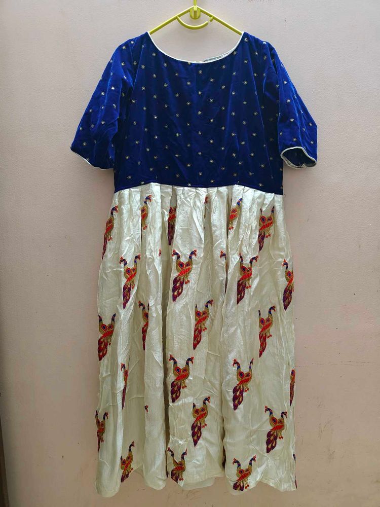 Elegant Velvet Ethnic Gown