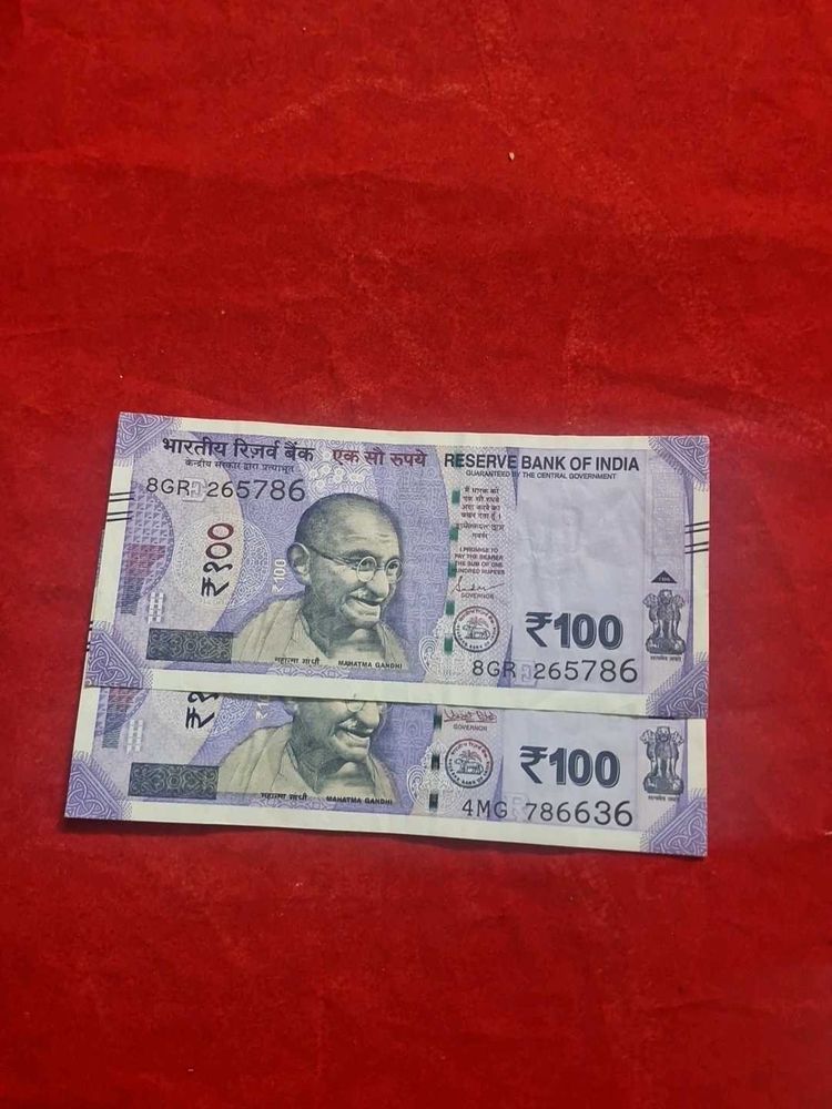 786 number Indian 100 Rupees Banknotes (2)