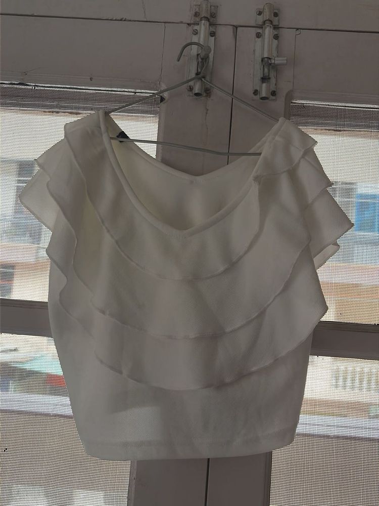 Chic White Layered Ruffle Top