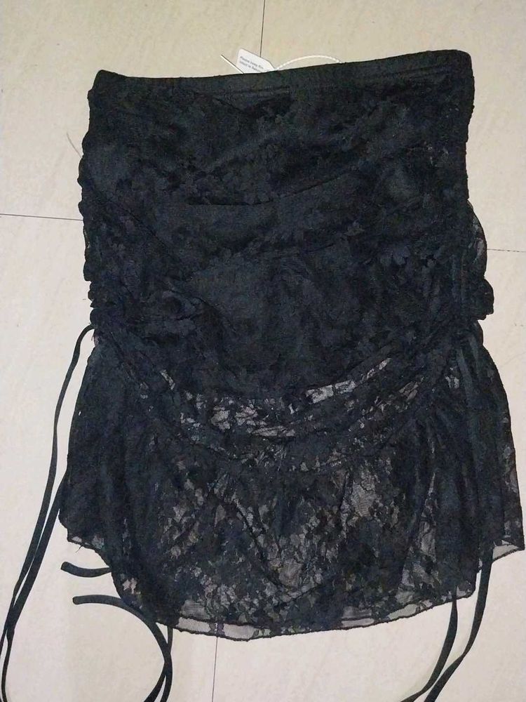 SAVANA SKIRT.    Black Drawstring Lace Skirt