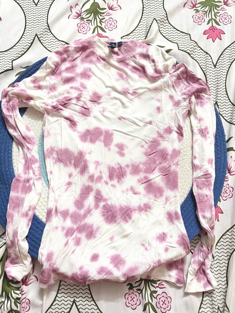 Tie-Dye Long Sleeve Top not used