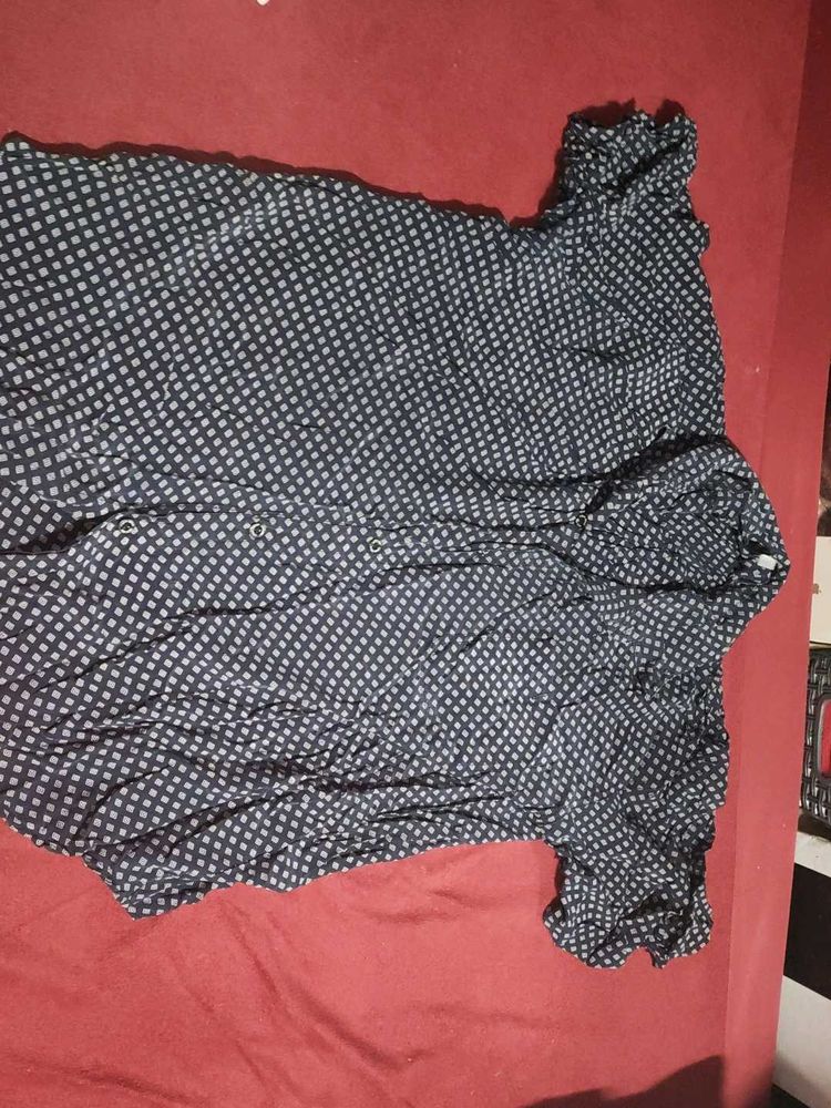 Patterned Button-Down Shirt