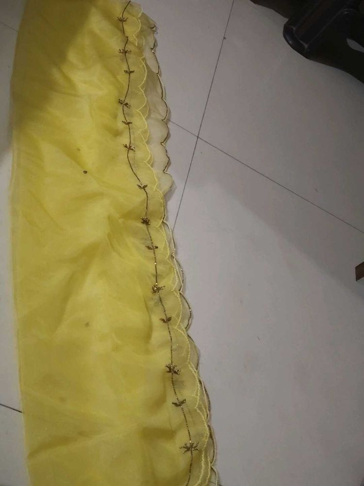 yellow duppata