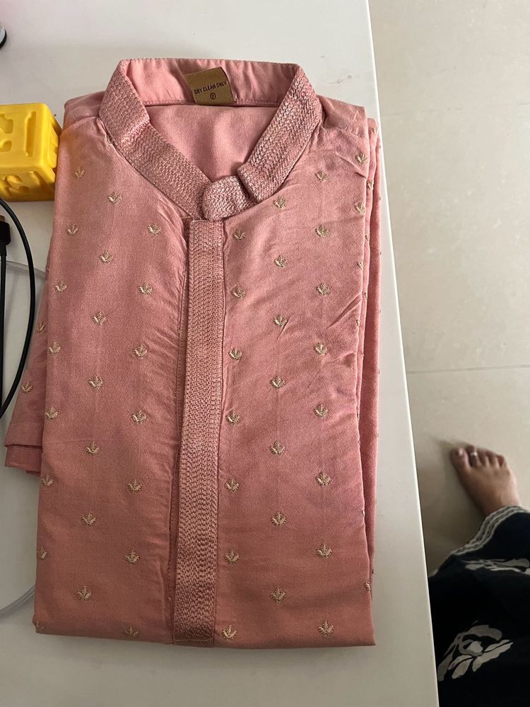 Men's Pink Embroidered Kurta