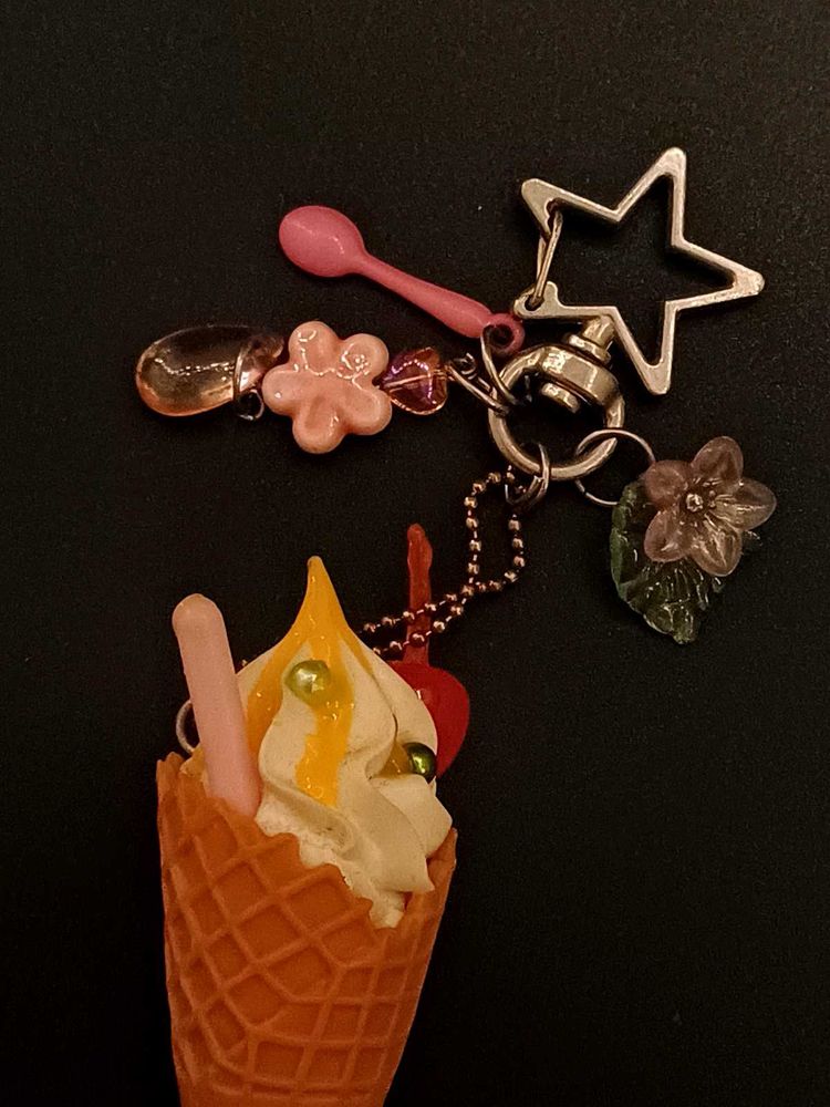 Cute Aesthetic Ice Cream Keychain🍀🍦✨️