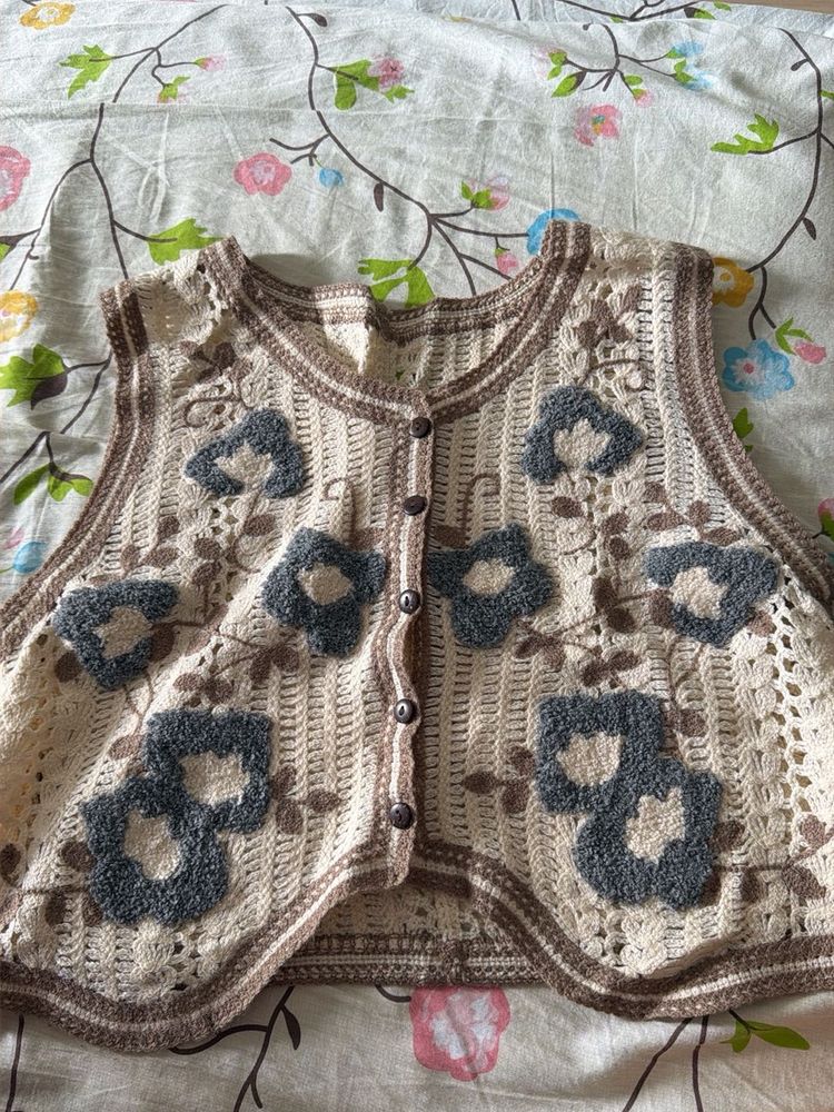 woolen vest