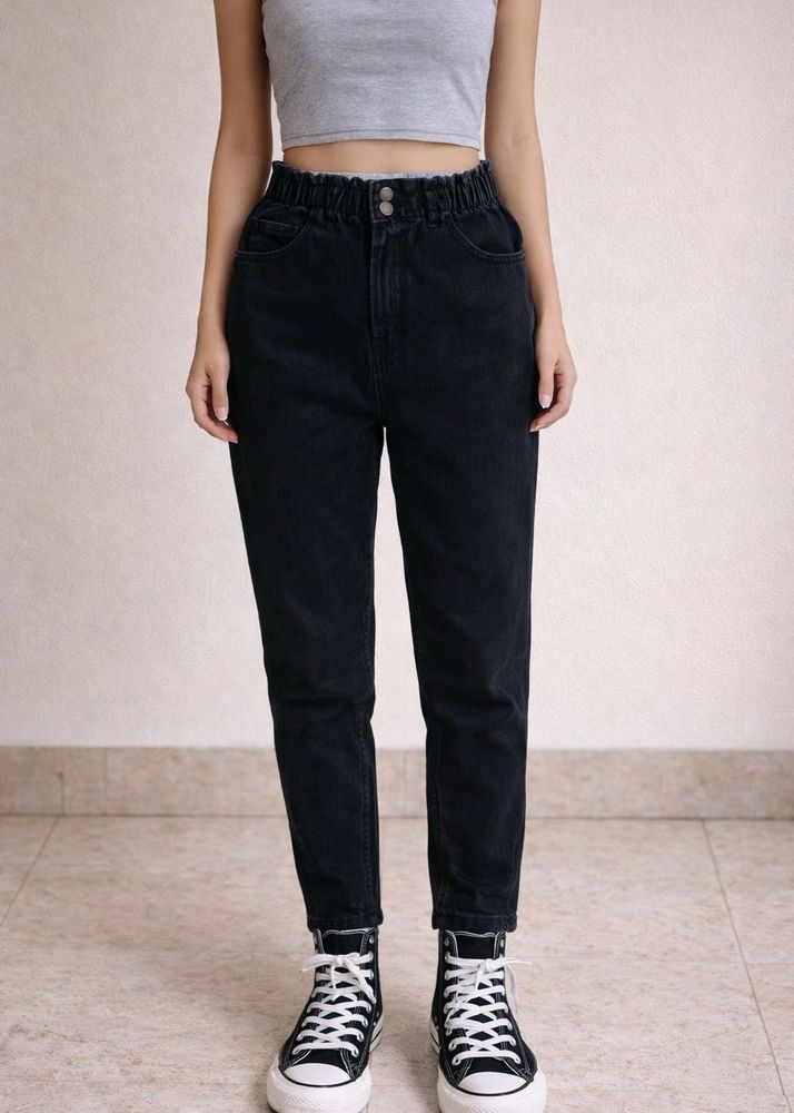 Black High-Waisted Jeans