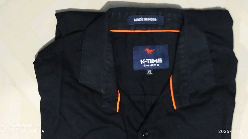 Men's Black And Pista