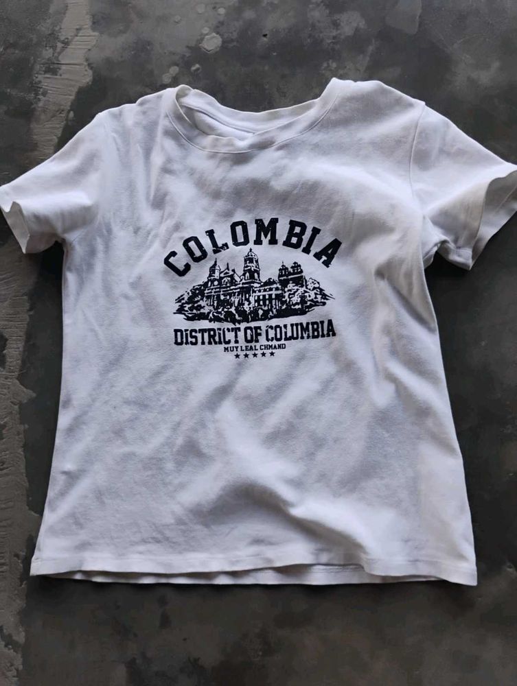 white cotton tee women