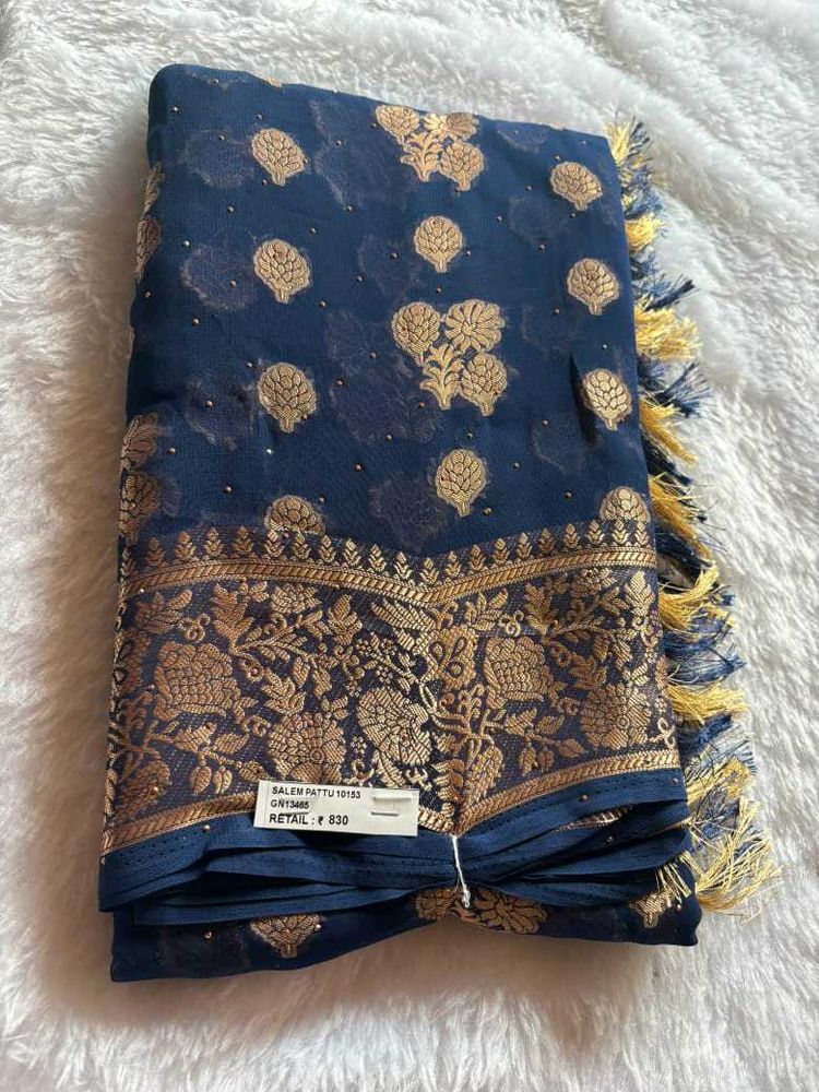 Elegant Navy Blue Banarasi Saree♥️