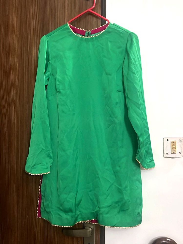 Elegant Green Kurta with pharsi salwar