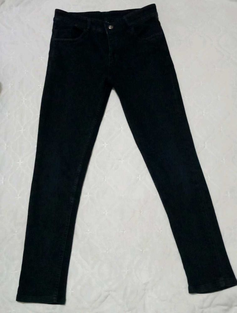 BLACK JEANS FOR HIGH WEST