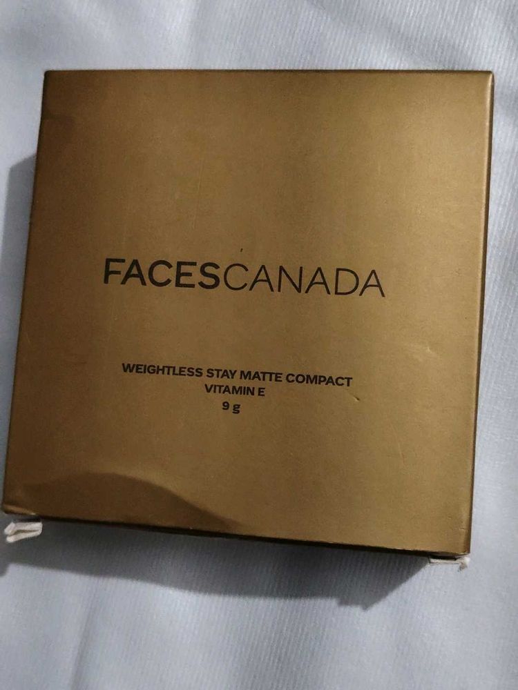 FACES CANADA IVORY 01 COMPACT