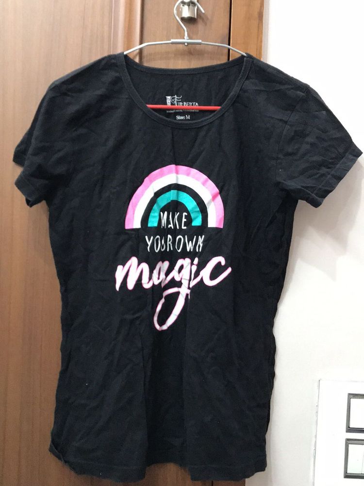 Magic Graphic Tee