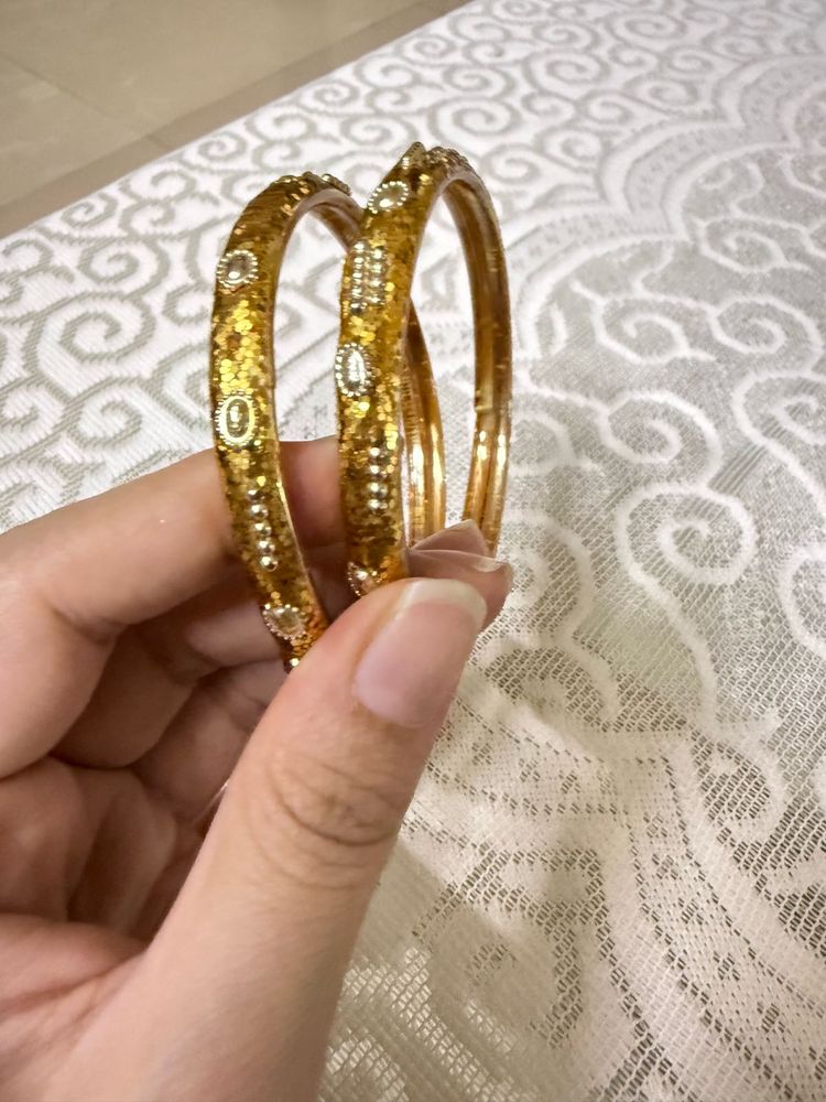 1 Pair  | Exquisite Gold-Tone Bangles