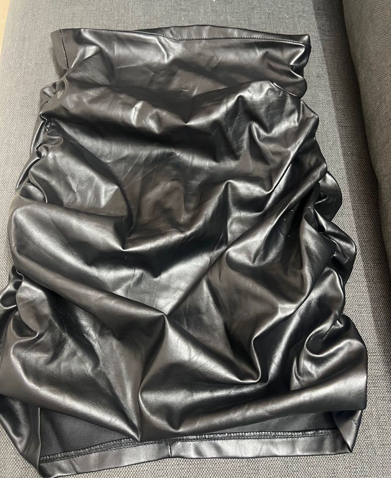Black Faux Leather Ruched Skirt size M
