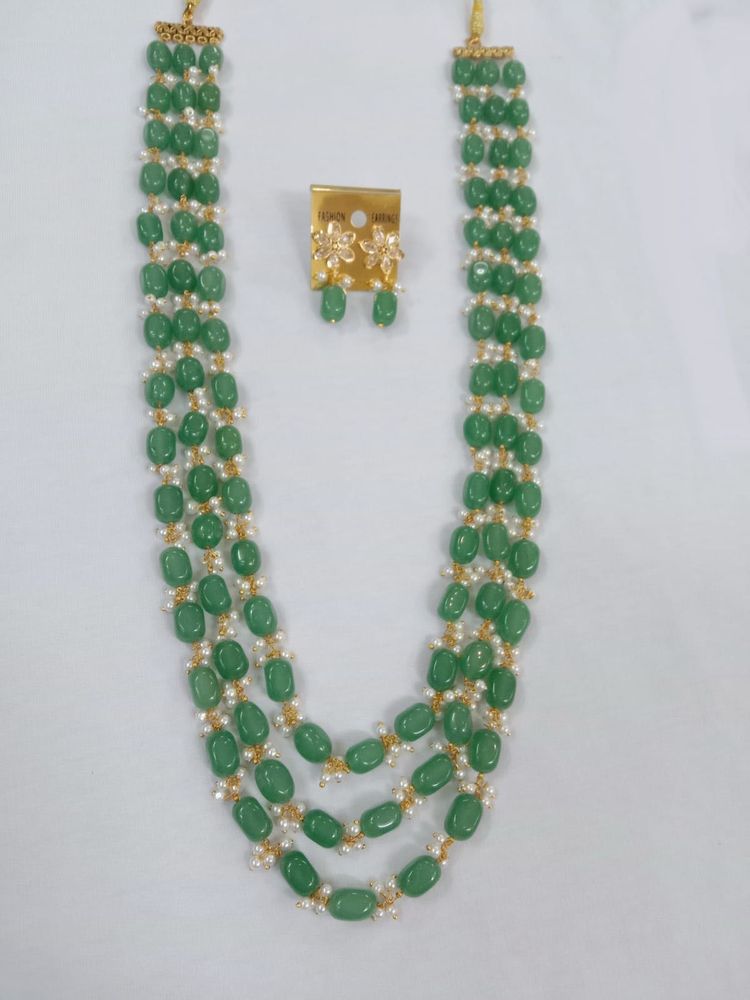 onex Green Stone Necklace with Earrings