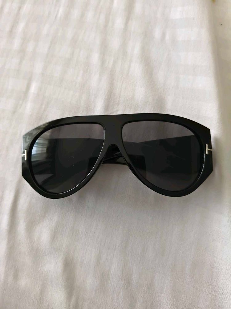 Stylish Black Sunglasses