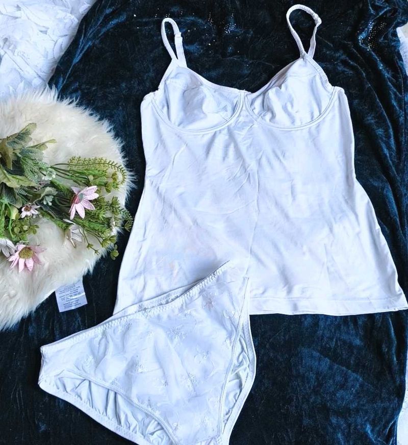Comfortable White Camisole &amp; Panty Set