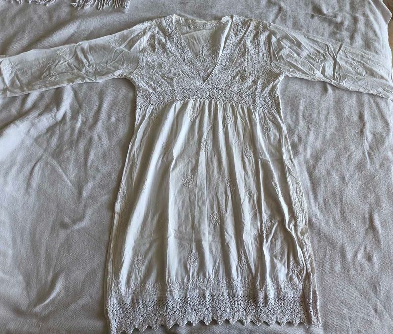 Pure chikankari kurta