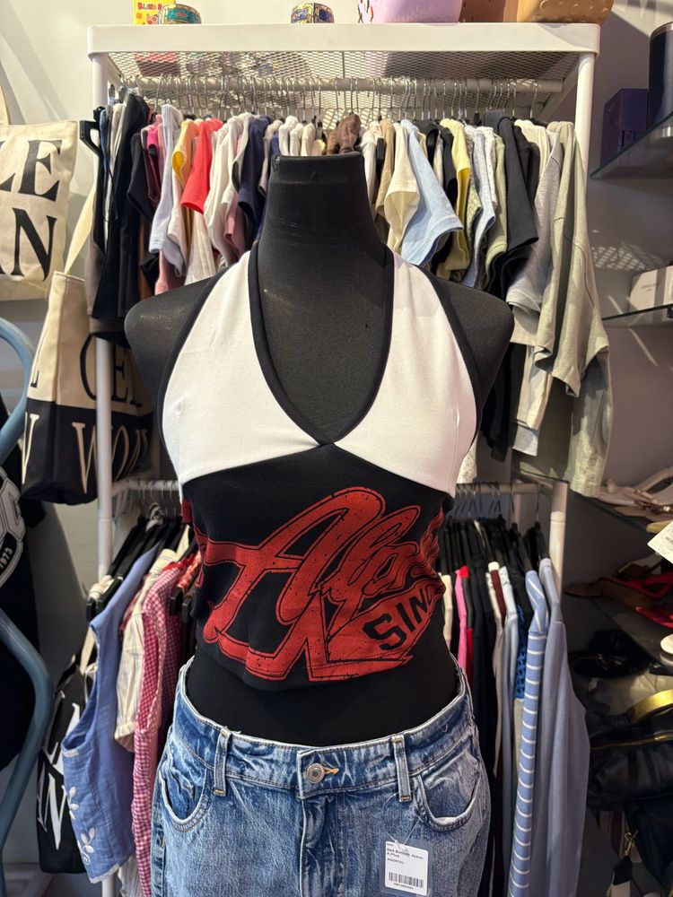 Graphic Halter Neck Crop Top
