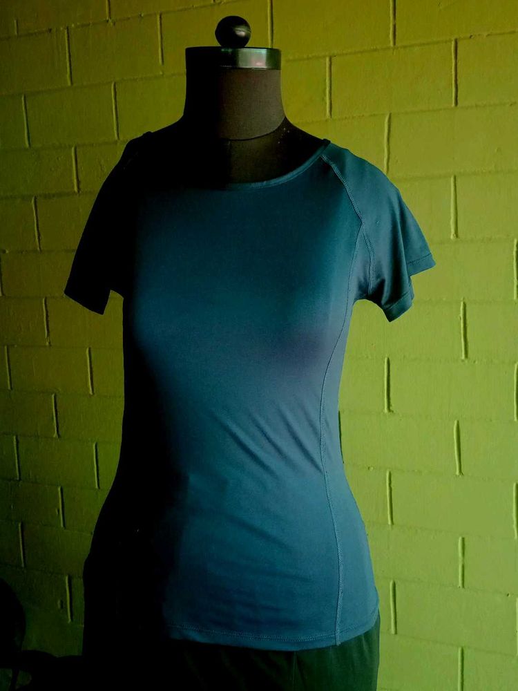 Blue Fitted Tee For Work Out