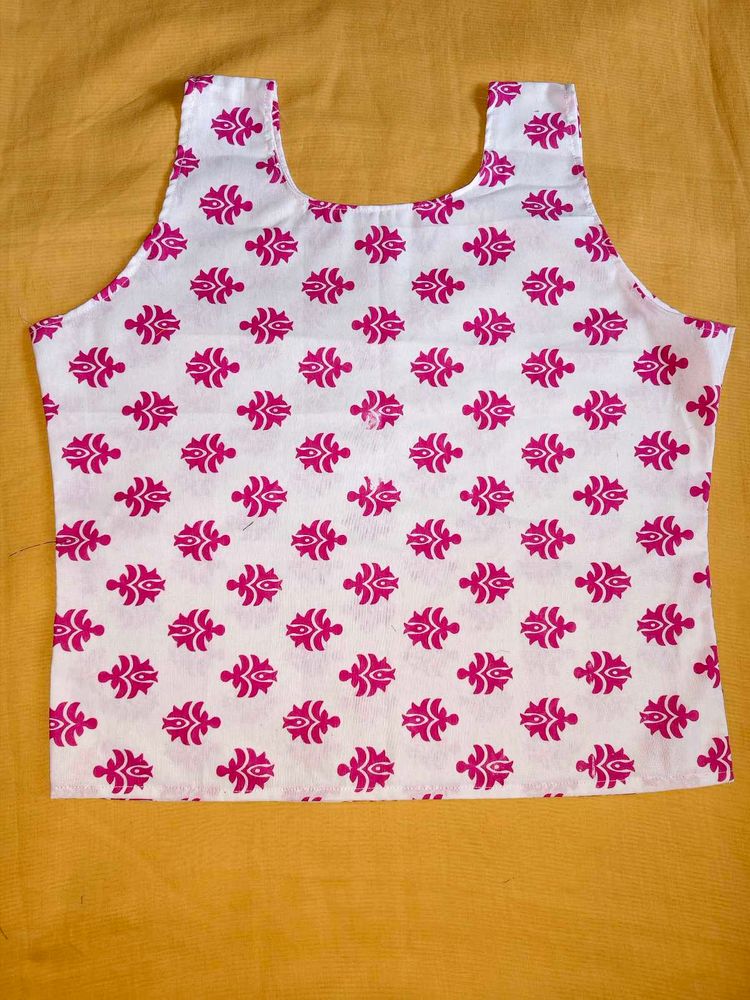 Pink &amp; White Printed Sleeveless Blouse