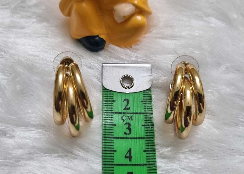 Chic Gold Plated Triple Hoop Earrings