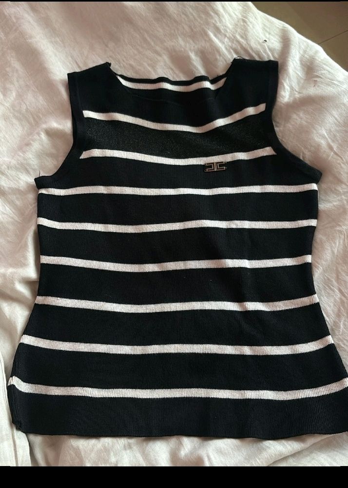 Cute Top 🖤