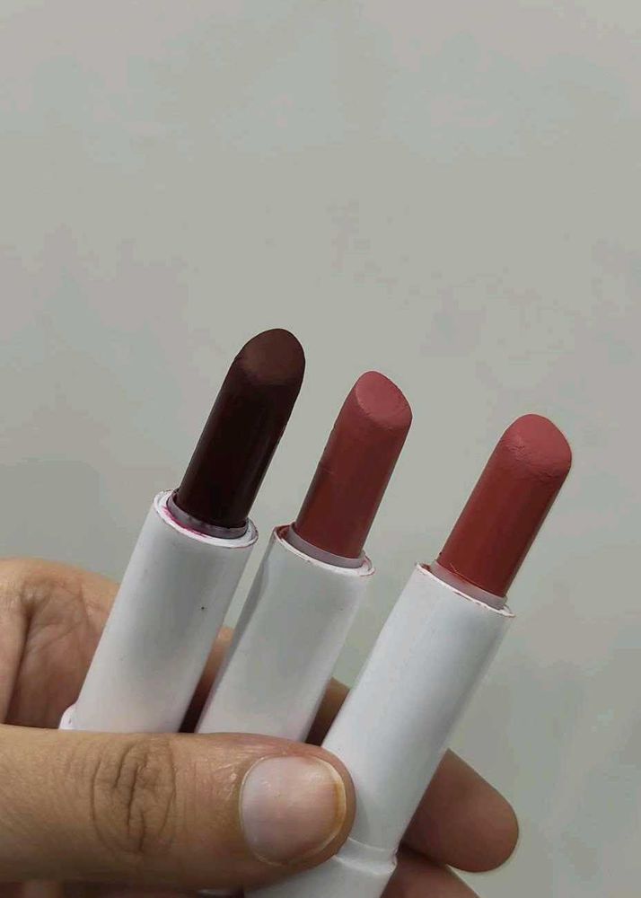Lipsticks - Set of 3
