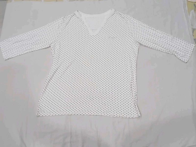 White Polka Dot 3/4 Sleeve Top