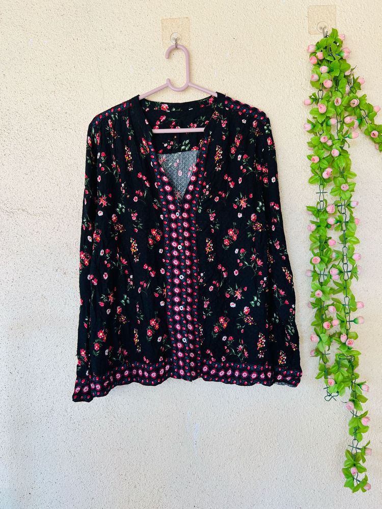 Boho Floral Print V-Neck Top