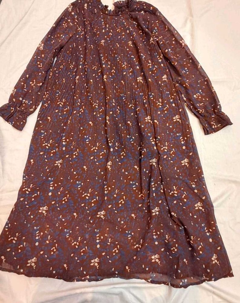 loose fabric dress