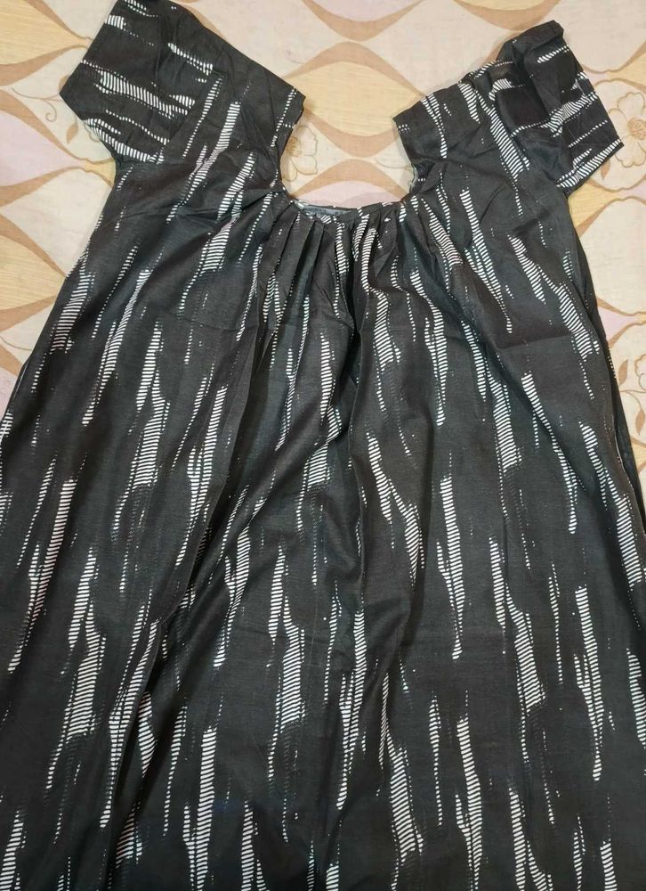 Boho Black &amp; White Ikat Print Maxi Dress